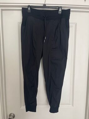 lululemon athletica Black Women's Jogger Sweatpants